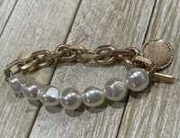 Chunky Pearl Bracelet